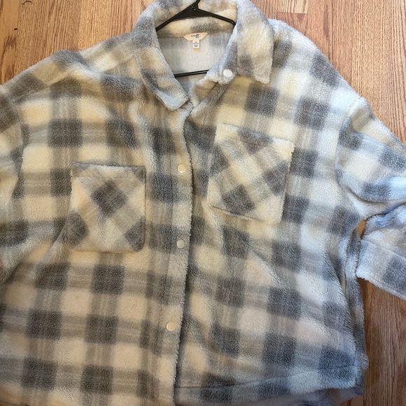 Plaid Fleece Jacket in Gray and‎ White Shacket Size 4XL - Picture 2 of 8